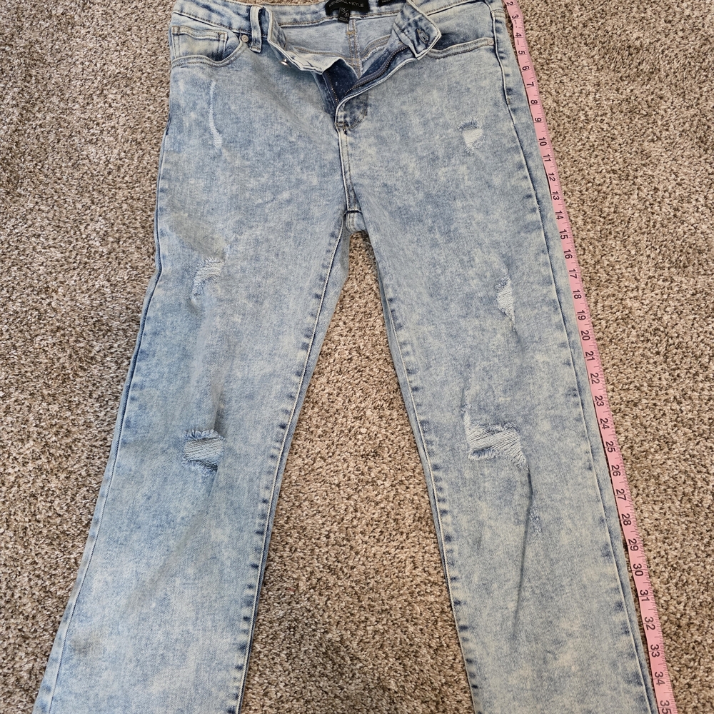 Kendall + Kylie Light Wash Distressed Women's Jeans